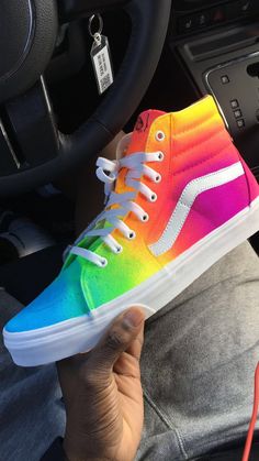🌈 Tie Dye Rainbow Vans Hi